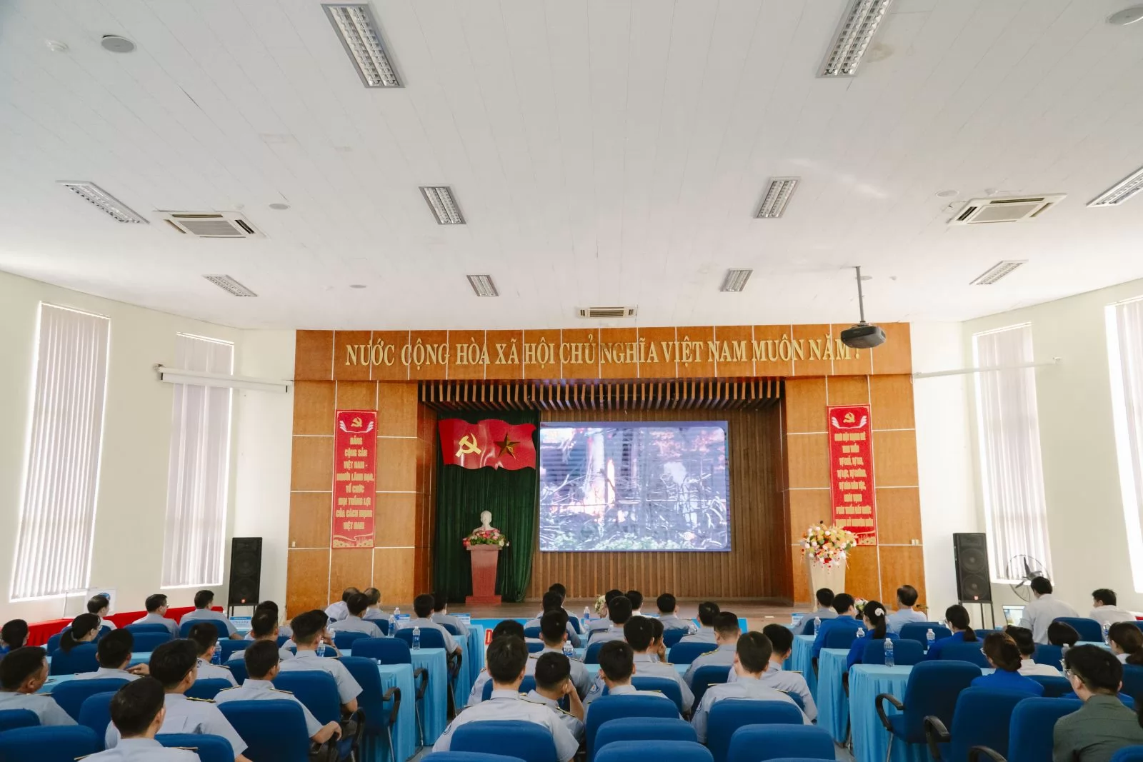 Ảnh minh họa 4